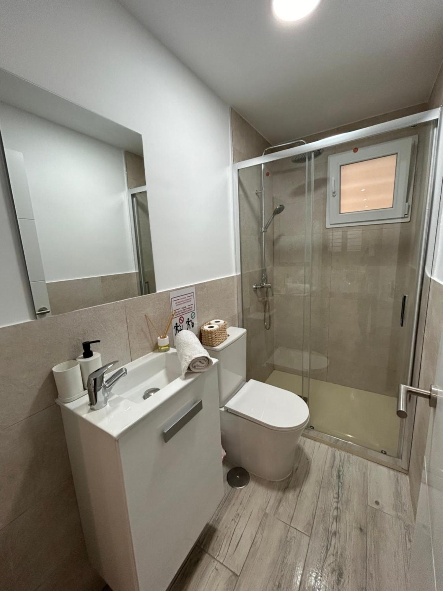 Ferienwohnung La Playa De El Palo Málaga Exterior foto